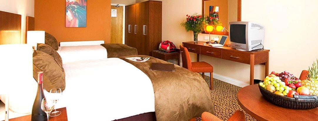 Maldron Hotel & Leisure Centre Limerick Junction 외부 사진