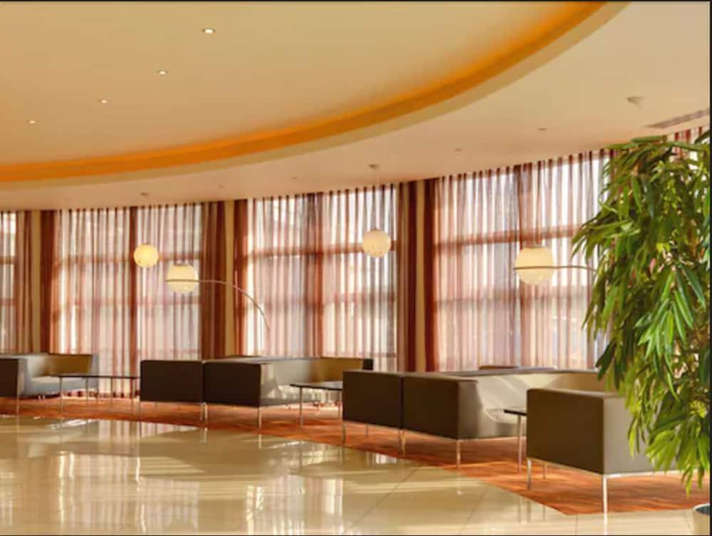 Maldron Hotel & Leisure Centre Limerick Junction 외부 사진