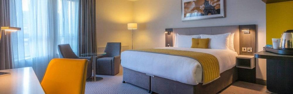 Maldron Hotel & Leisure Centre Limerick Junction 외부 사진